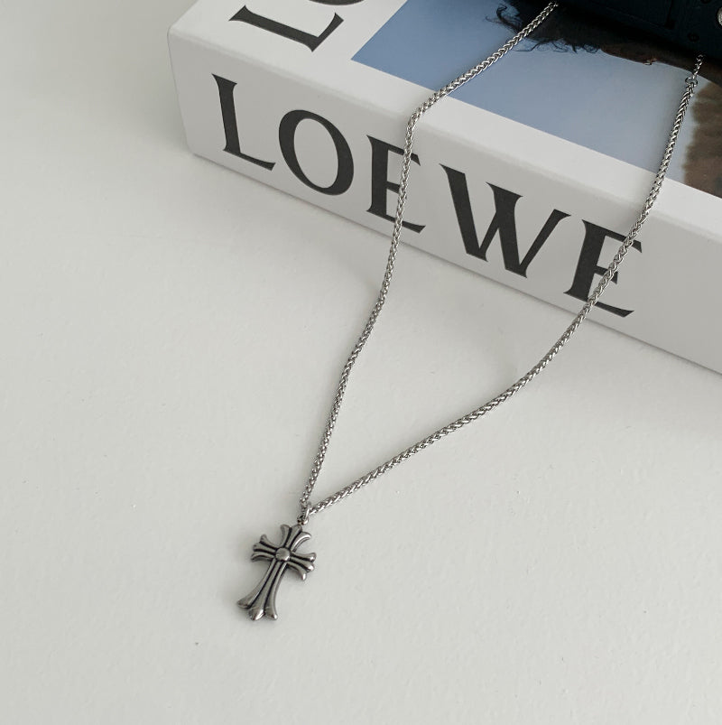 Silver surgical necklace (十字架)
