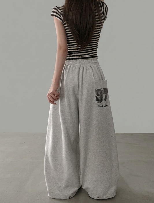 美式復古後口袋字母印花Baggy Pants